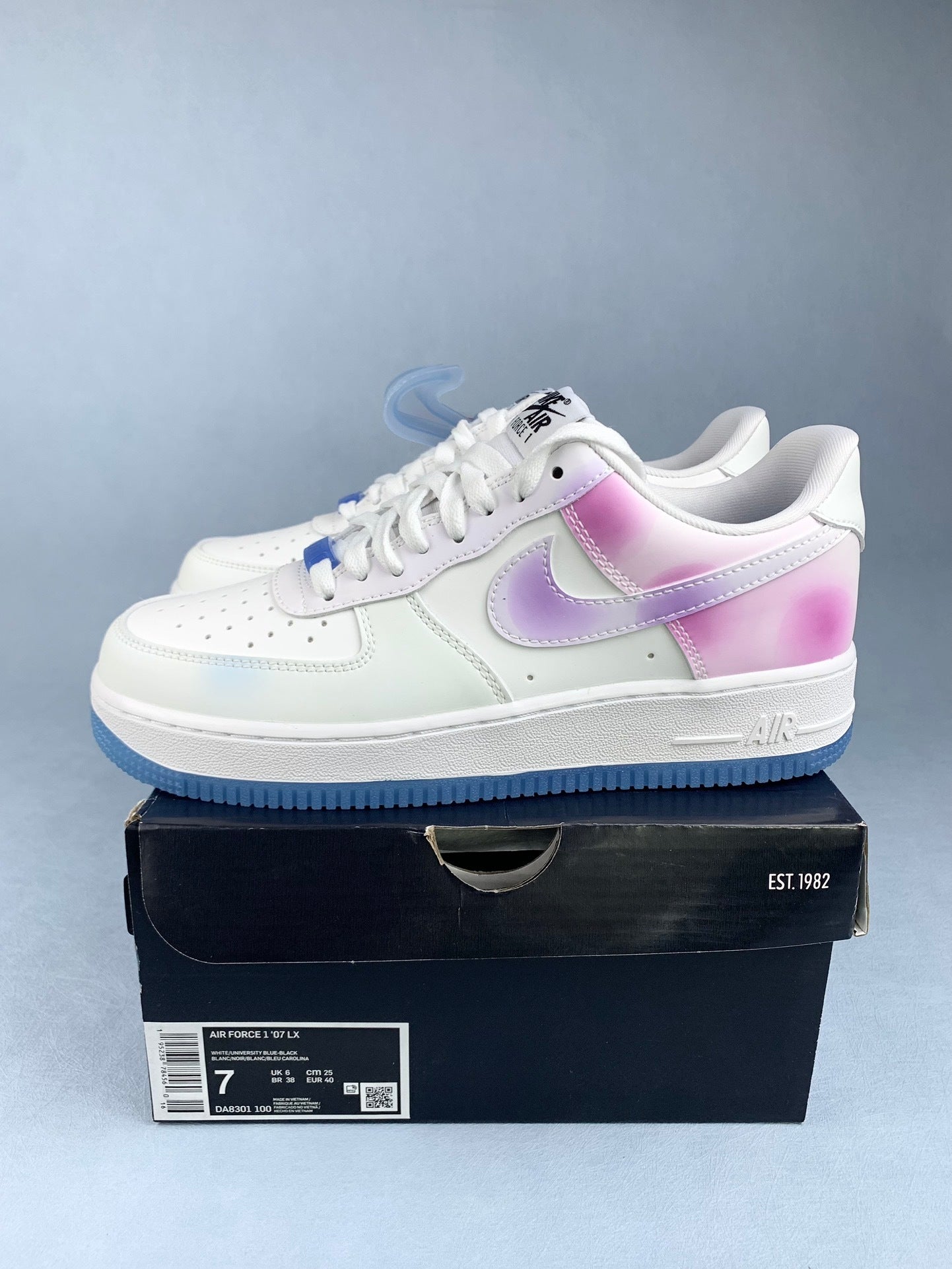 NIKE Air Force 1 Sneakers