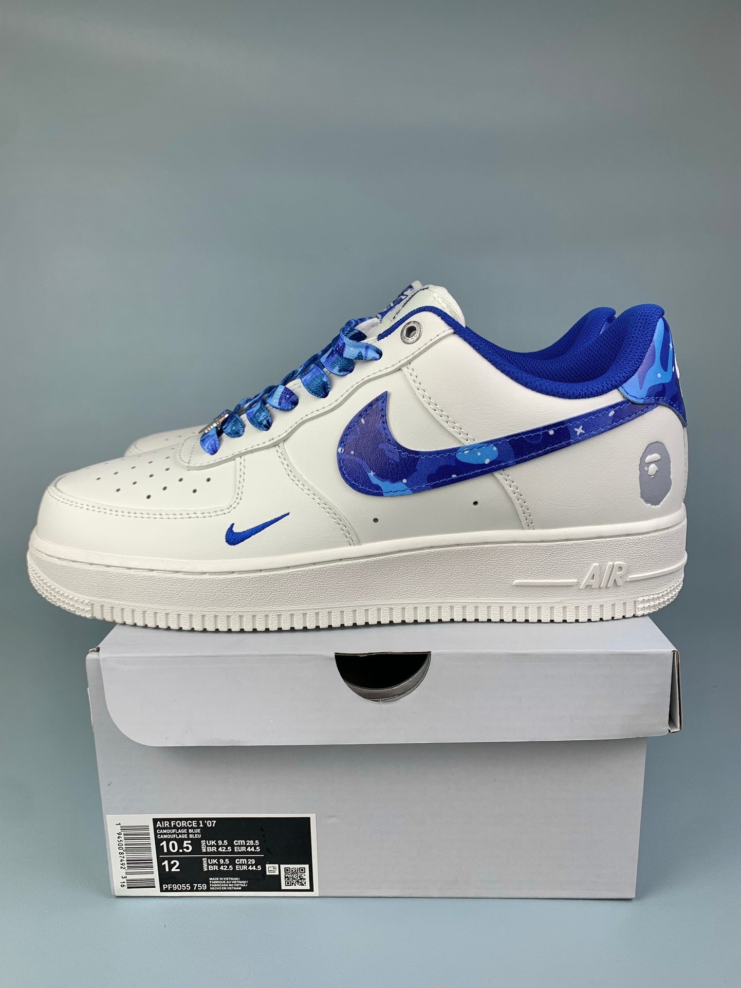 NIKE Air Force 1 Sneakers