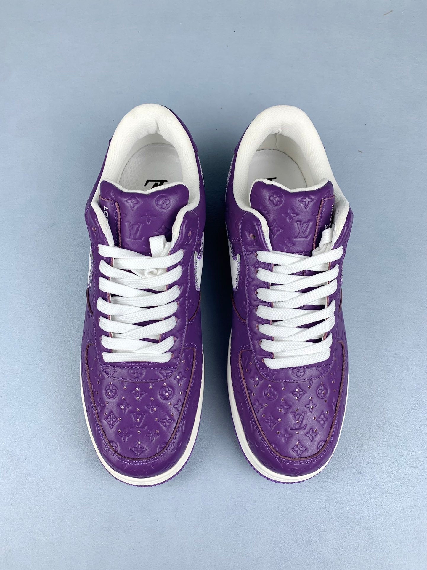 NIKE Air Force 1 Sneakers