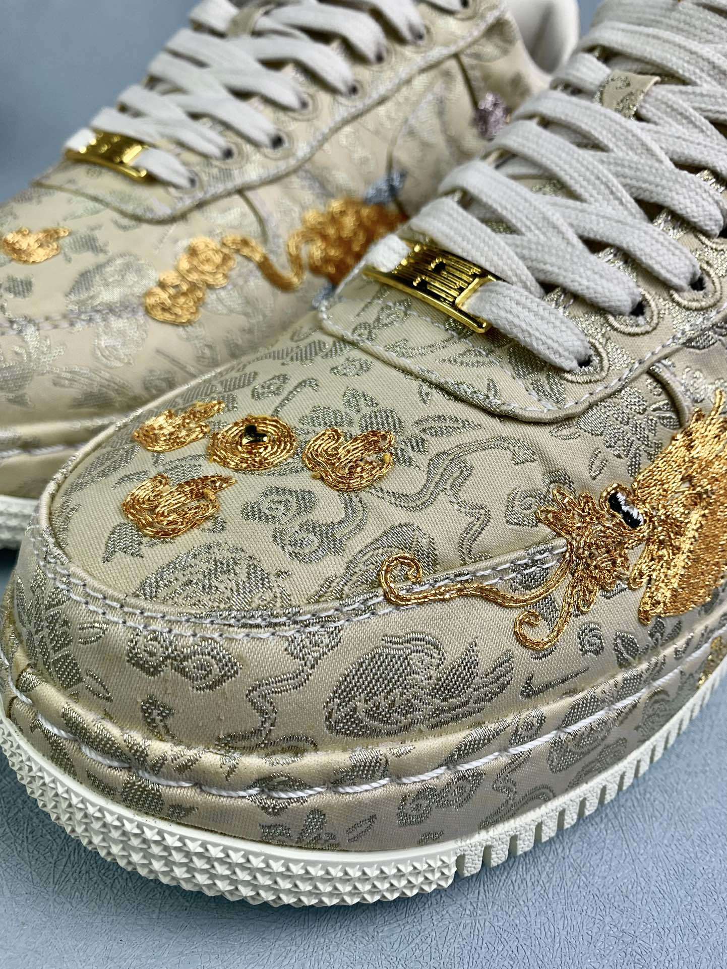 NIKE Air Force 1 Sneakers