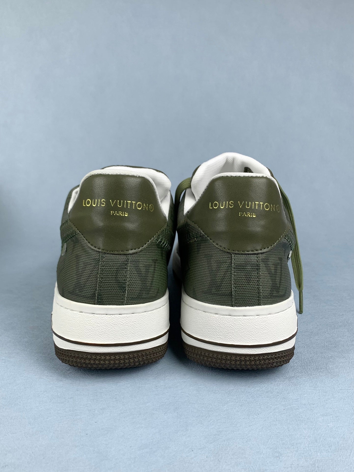 NIKE Air Force 1 Sneakers