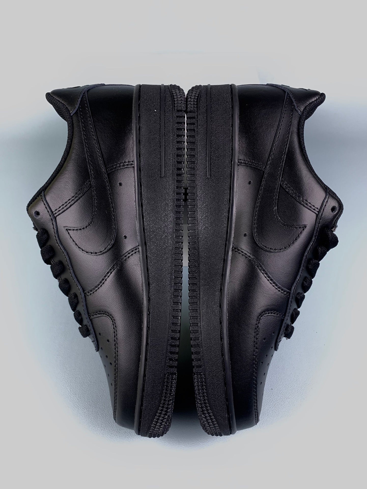 NIKE Air Force 1 Sneakers